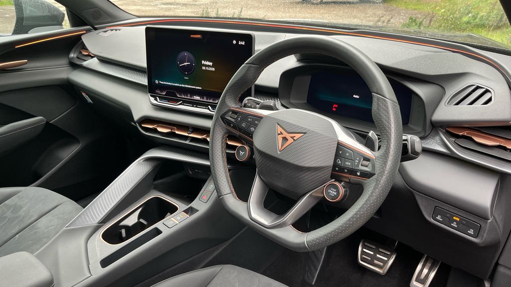 Cupra Terramar Terramar 1.5 Etsi 150 V2 Dsg Black #6