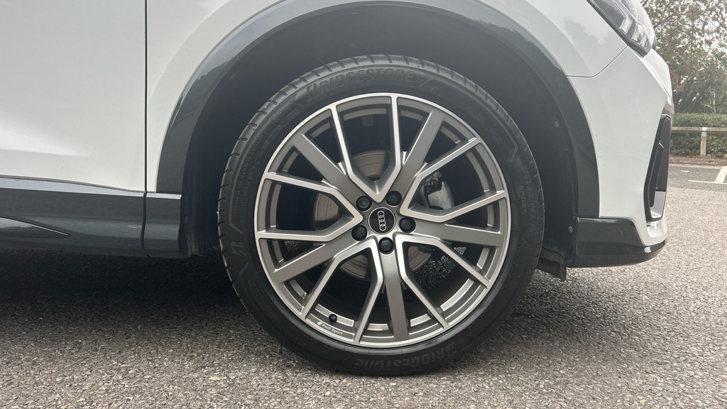 Audi Q3 Q3 35 Tfsi Black Edition S Tronic 20 Alloy White #5