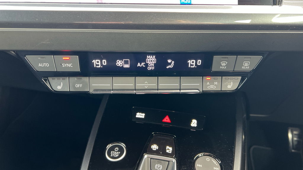 Audi Q4 E Tron 125Kw 35 55Kwh Sport Black #37