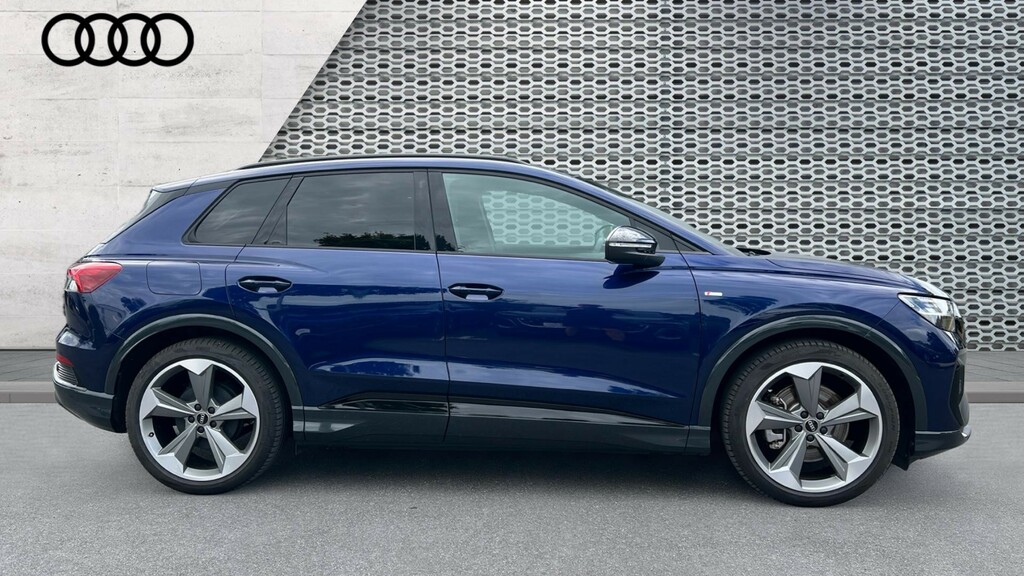 Audi Q4 E Tron Q4 210Kw 45 82Kwh Black Edition Blue #4
