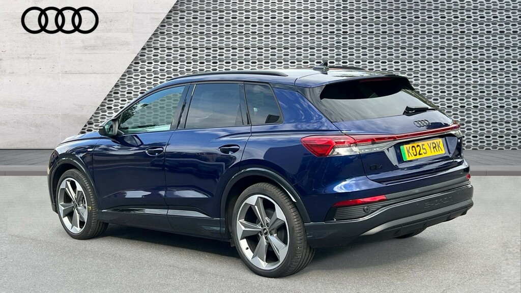Audi Q4 E Tron Q4 210Kw 45 82Kwh Black Edition Blue #3