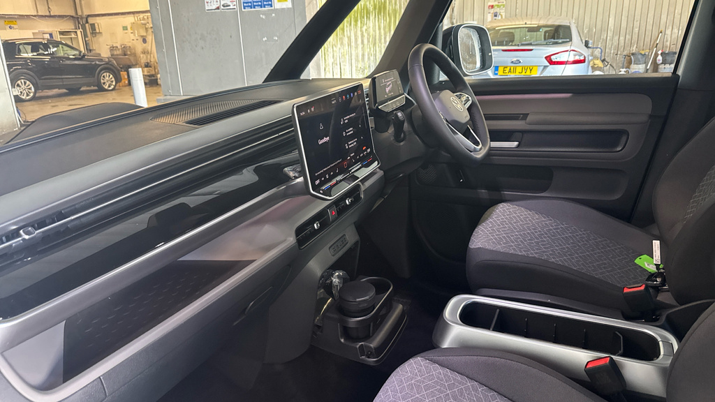 Volkswagen ID.Buzz Id. Buzz 210Kw Life Pro 86Kwh Lwb 6 Seat White #2