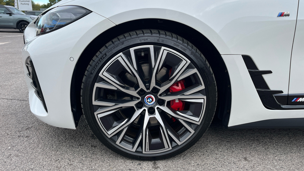 BMW 4 Series 420D M Sport Mhev White #25