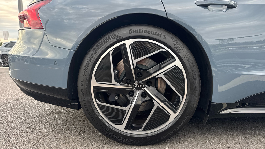 Audi E Tron GT 370Kw 105Kwh Quattro 2026 Blue #21