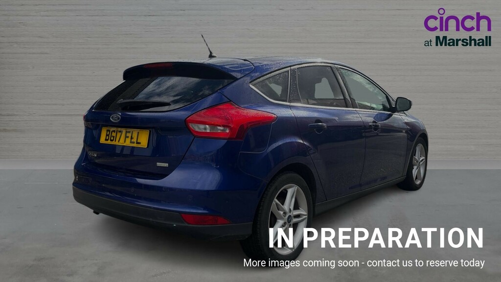 Ford Focus Focus 1.0 Ecoboost 125 Zetec Edition Blue #2