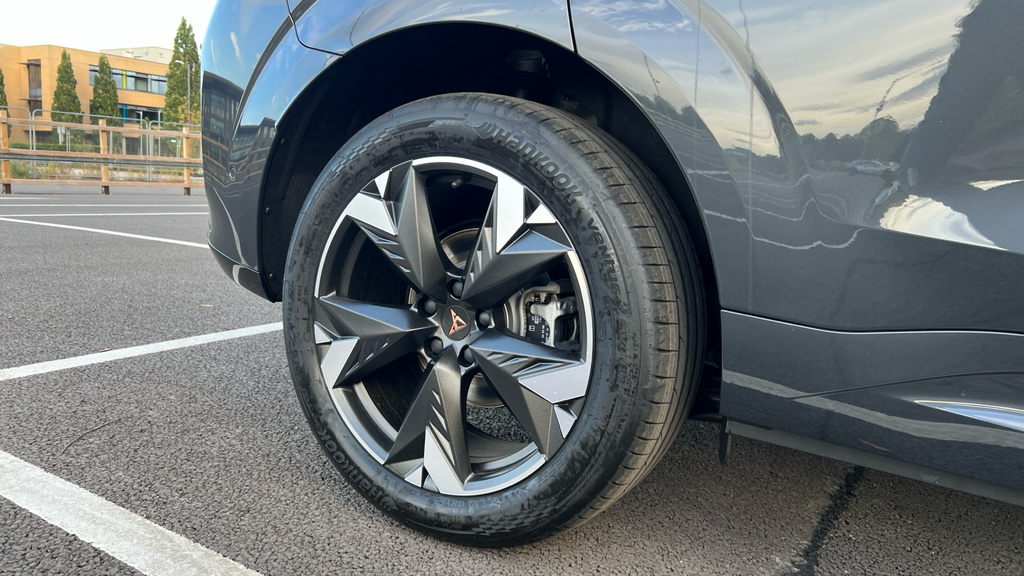 Cupra Terramar Terramar 1.5 Etsi 150 V2 Dsg Grey #5