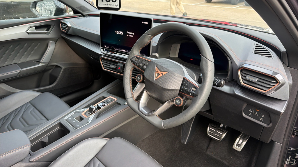 Cupra Leon Leon 1.5 Ehybrid 272 Vz2 Dsg #6