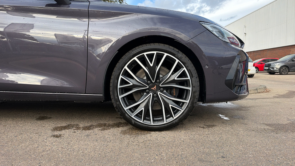 Cupra Leon Leon 1.5 Ehybrid 272 Vz2 Dsg #5