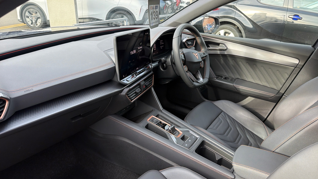 Cupra Leon Leon 1.5 Ehybrid 272 Vz2 Dsg #2