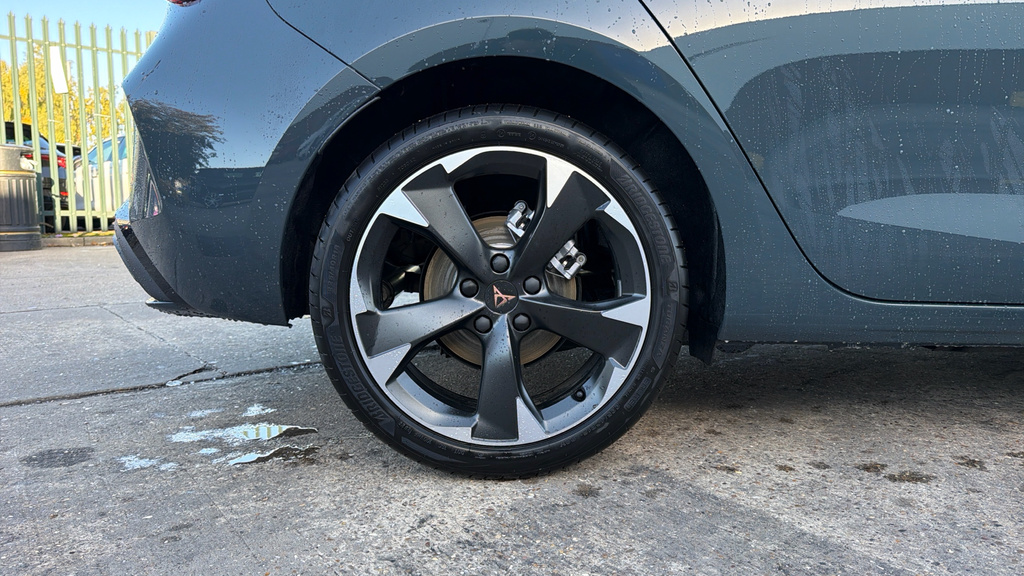Cupra Leon Leon 1.5 Etsi 150 V1 Dsg Blue #5