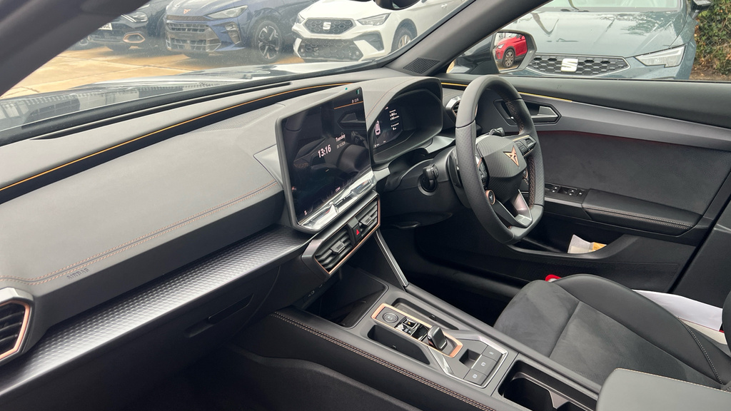 Cupra Formentor Formentor 1.5 Ehybrid 272 Vz1 Dsg Grey #2