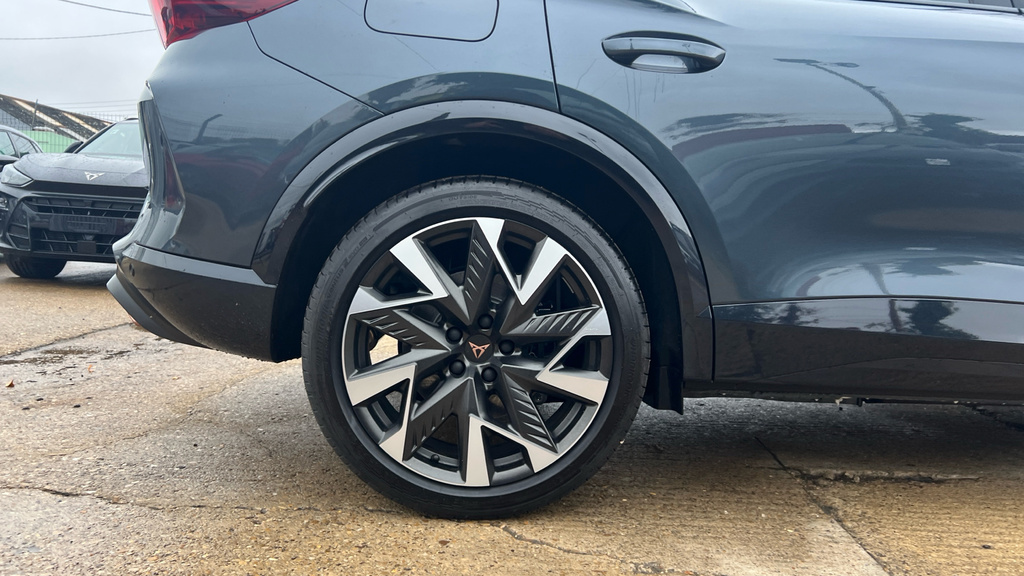 Cupra Formentor Formentor 1.5 Ehybrid 272 Vz1 Dsg Grey #5