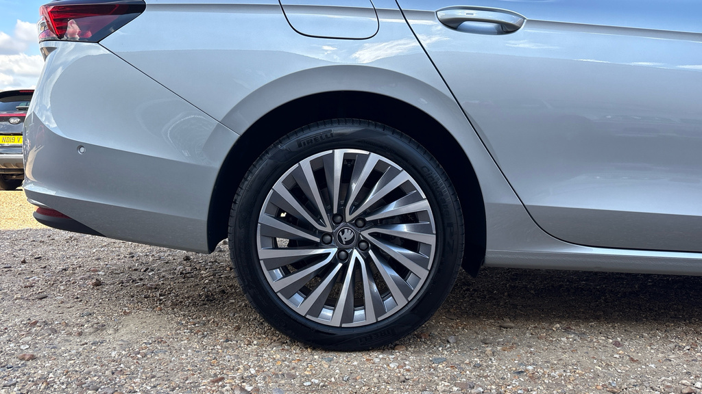 Skoda Superb Superb 1.5 Tsi Iv Laurin Klement Dsg Silver #5