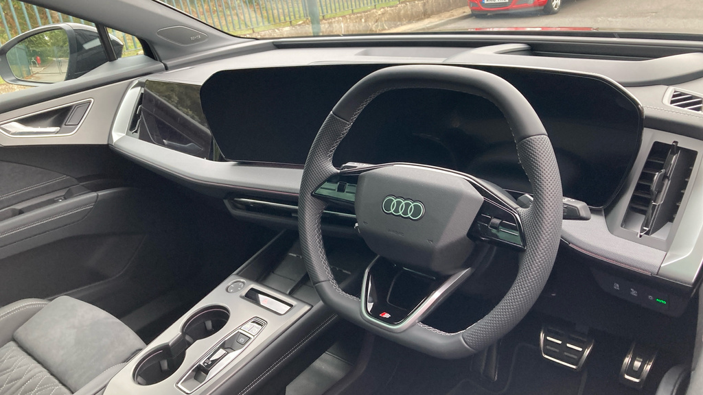 Audi Q4 E Tron Q4 210Kw Performance 82Kwh Vorsprung Black #6