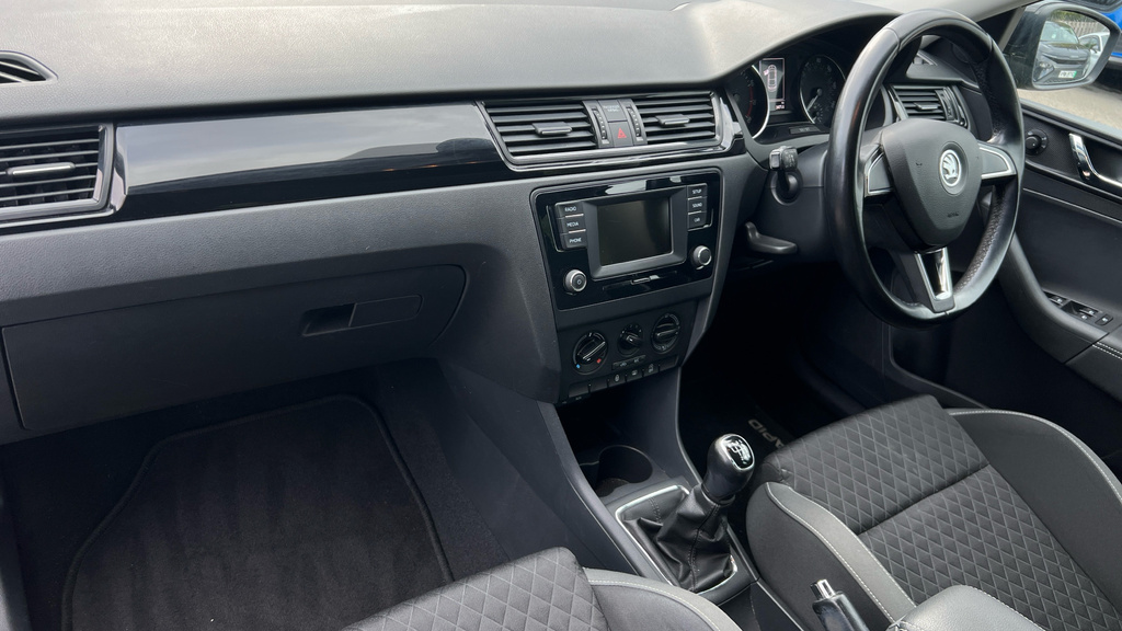 Skoda Rapid Rapid 1.2 Tsi 110 Sport Grey #2
