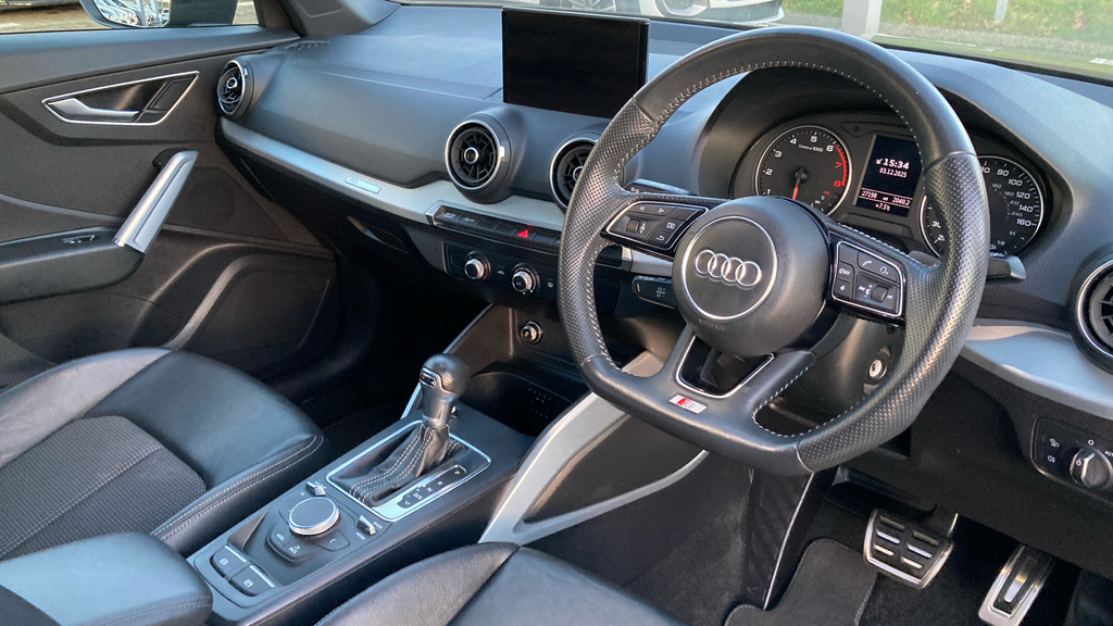 Audi Q2 Q2 35 Tfsi S Line S Tronic Grey #6