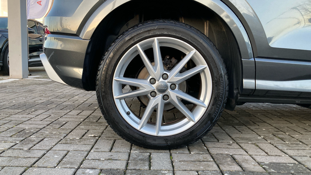 Audi Q2 35 Tfsi S Line S Tronic Black #21