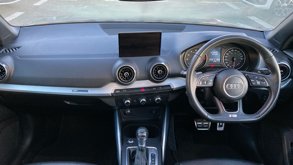 Audi Q2 35 Tfsi S Line S Tronic Black #12
