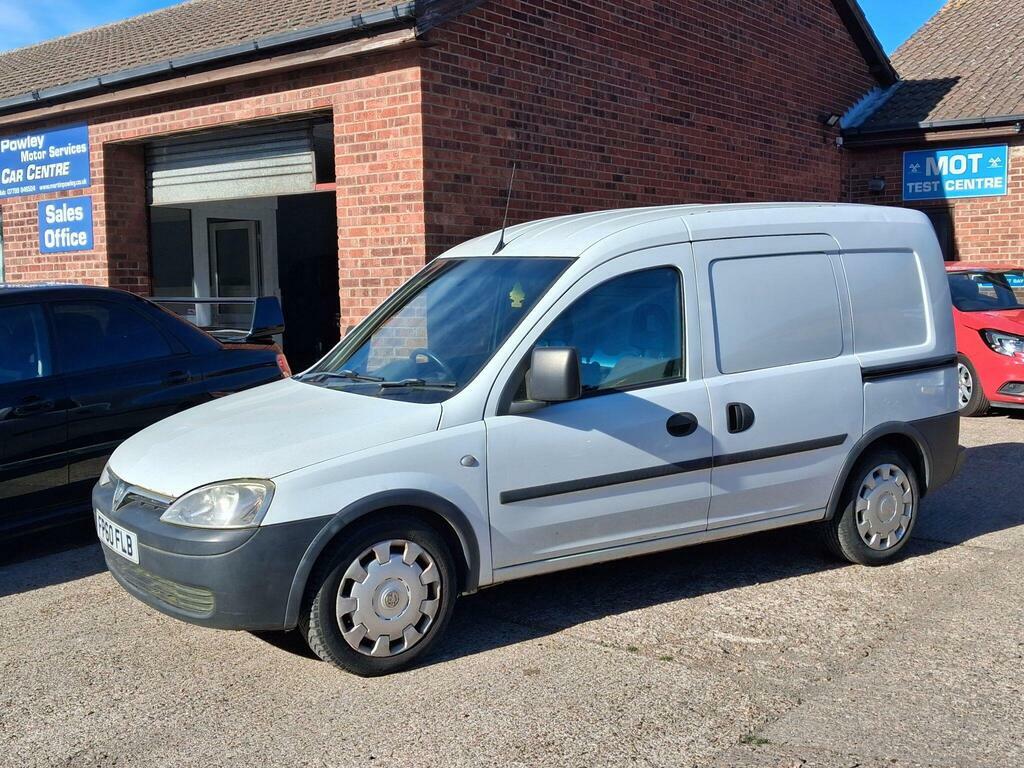 Vauxhall Combo 1.7 Cdti 2000 16V White