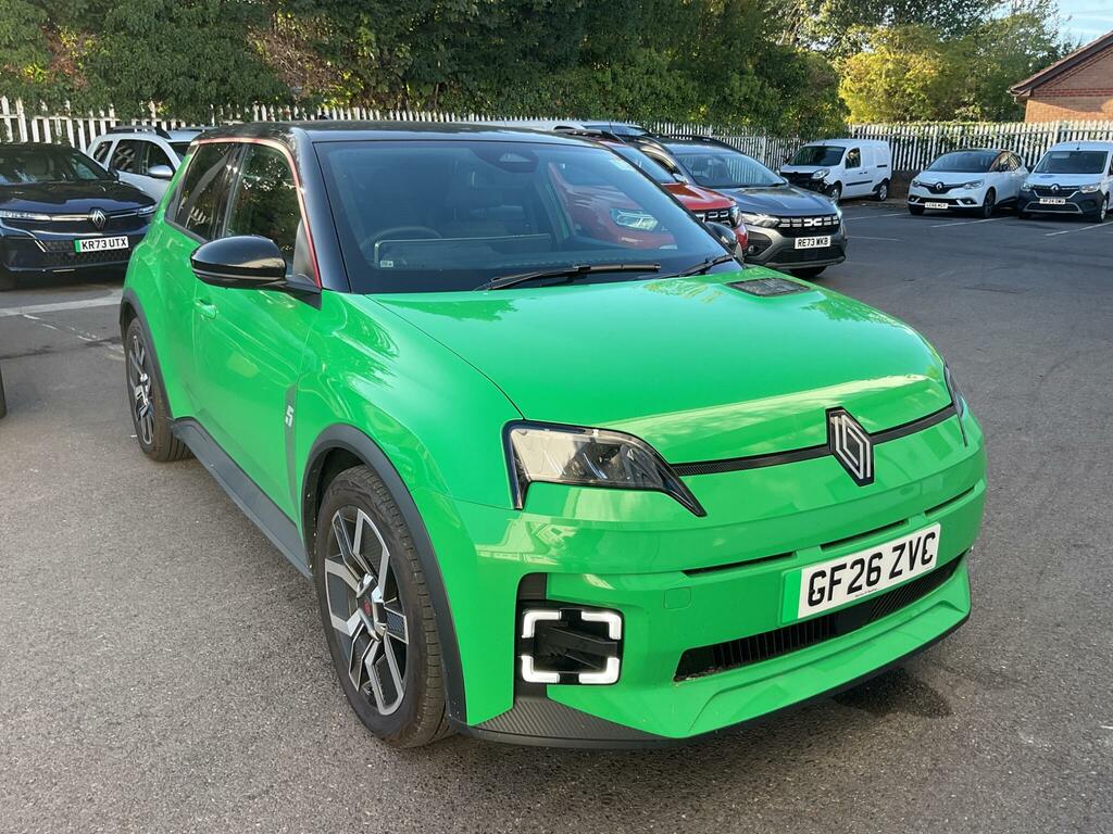 Renault 5 E-Tech Comfort Range 52Kwh Techno Green #5