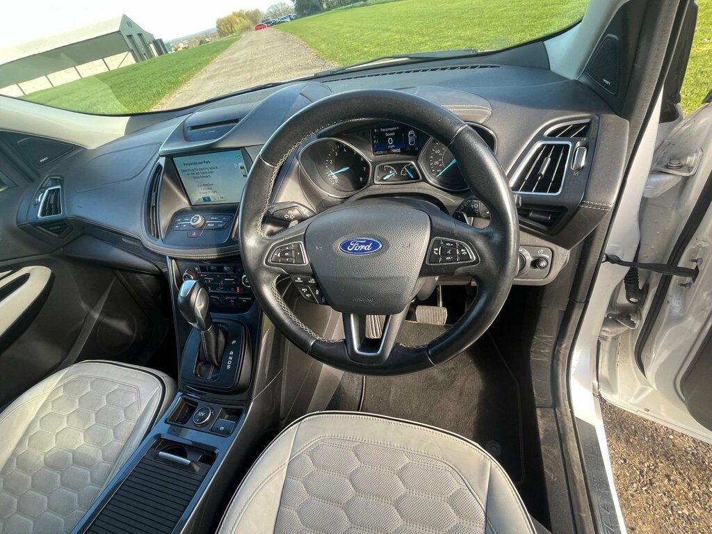 Ford Kuga 1.5T Ecoboost Vignale Suv Awd Euro White #2
