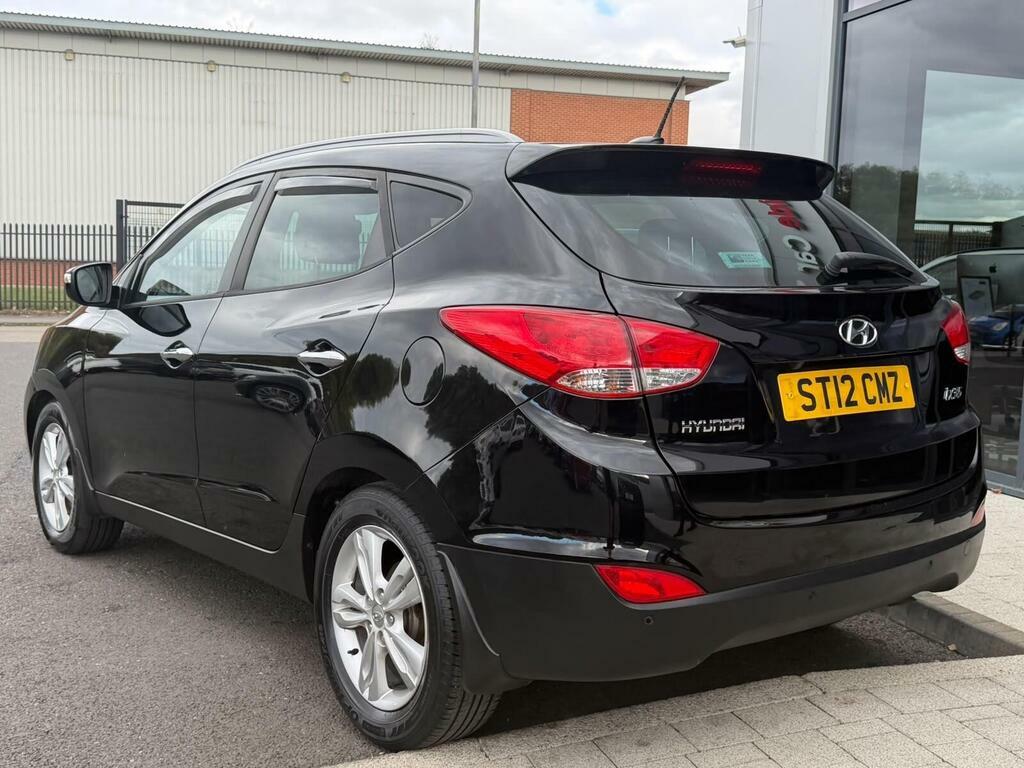 Hyundai Ix35 1.7 Crdi Premium Euro 5 Ss White #10