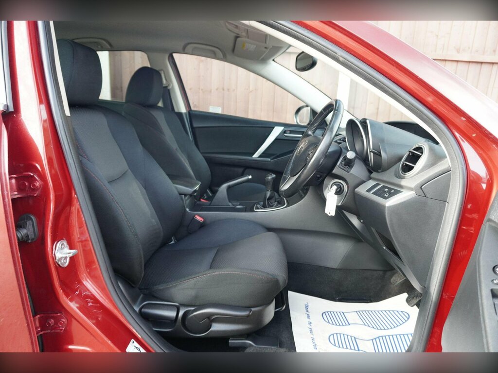 Mazda 3 1.6 Venture Euro 5 White #15