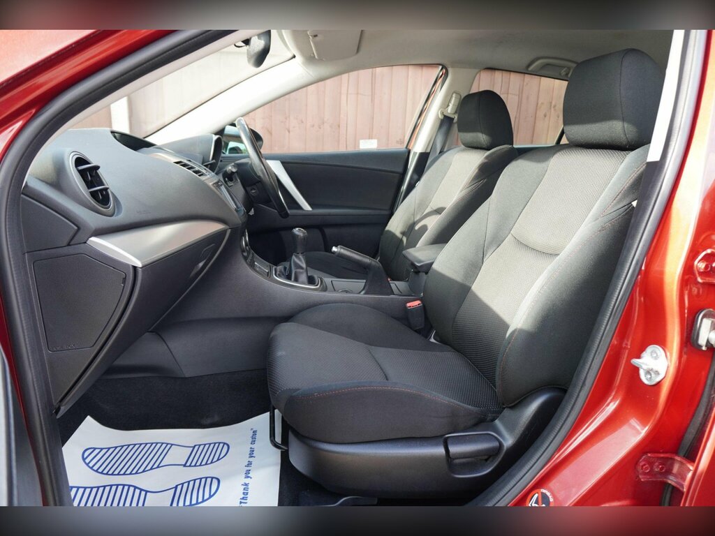 Mazda 3 1.6 Venture Euro 5 White #16