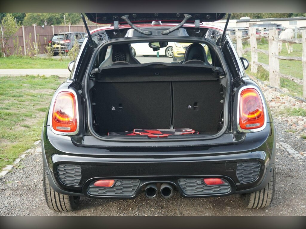 Mini Hatch Hatchback 1.5 Cooper Euro 6 Ss 201515 Green #14