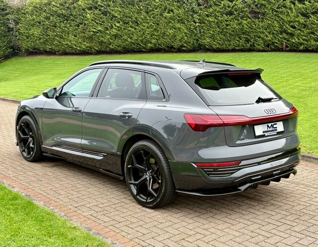 Audi Q8 e tron 250Kw 50 Quattro 95Kwh Black Edition Grey #6