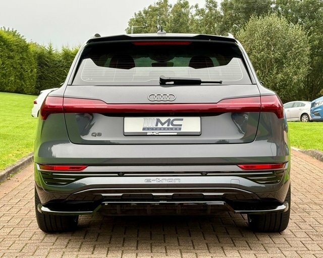 Audi Q8 e tron 250Kw 50 Quattro 95Kwh Black Edition Grey #9
