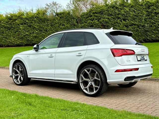 Audi Q5 2.0 Tdi 40 S White #6