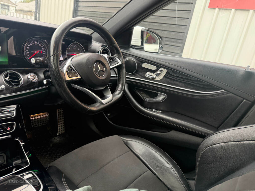 Mercedes-Benz E Class 2.0 E220d Amg Line Premium Plus G-tronic Euro 6 Black #10