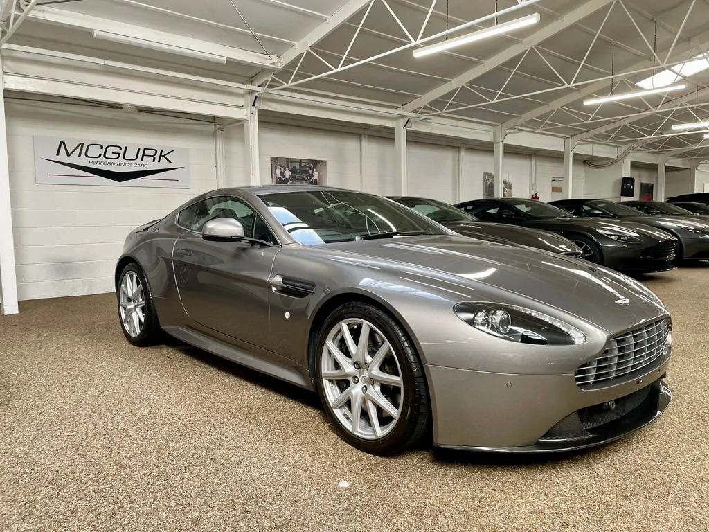 Aston Martin Vantage Vantage S 