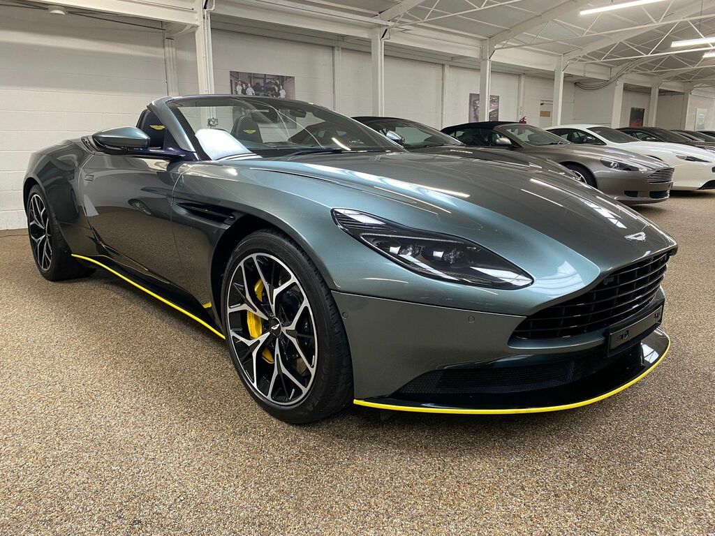 Aston Martin DB11 Volante  #2