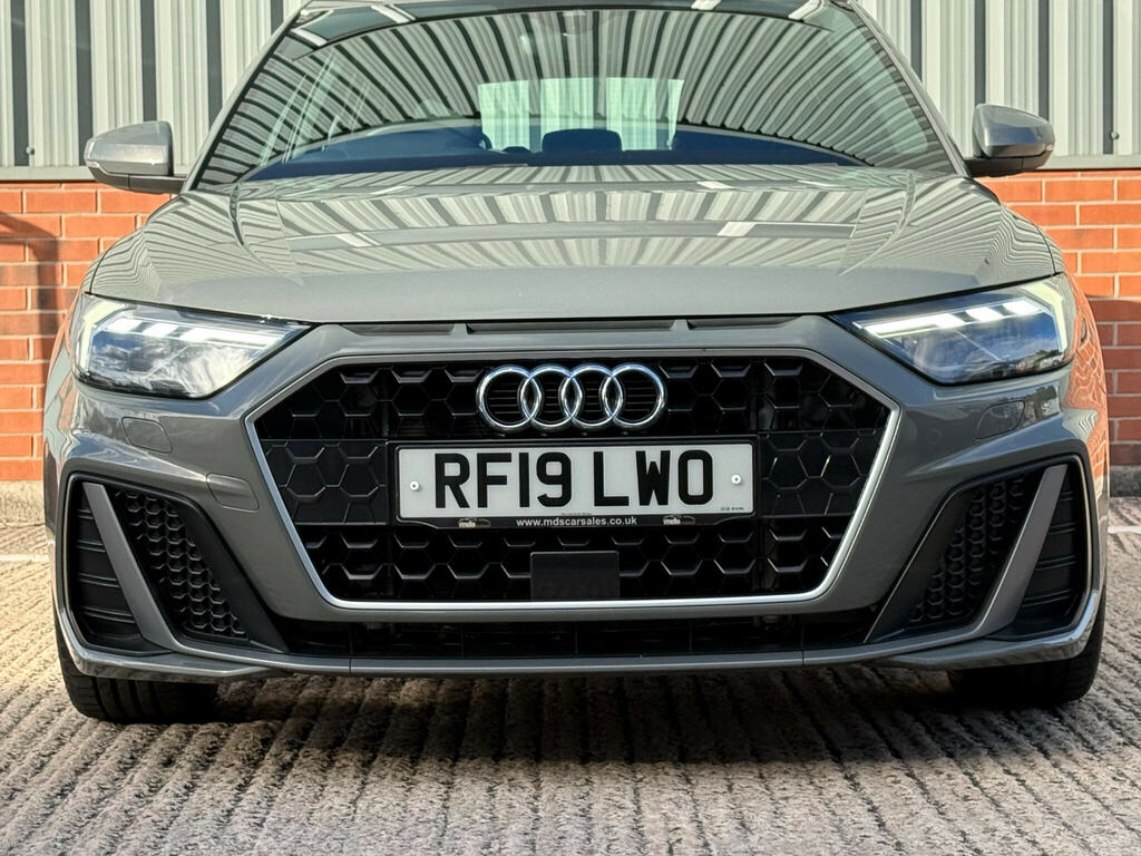 Audi A1 1.5 Tfsi 35 S Line Sportback Euro 6 Ss Grey #2