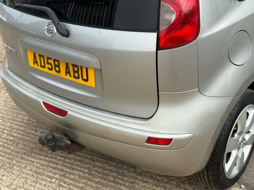 Nissan Note 1.6 16V Tekna Euro 4 Silver #2