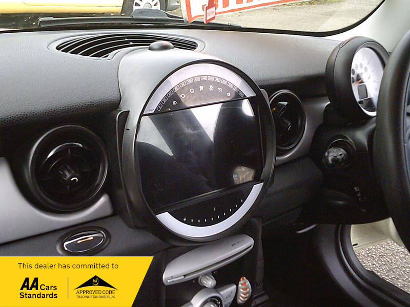 Mini Hatch 1.6L One Blue #19