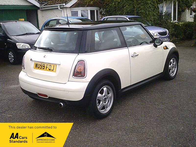 Mini Hatch 1.6L One Blue #13