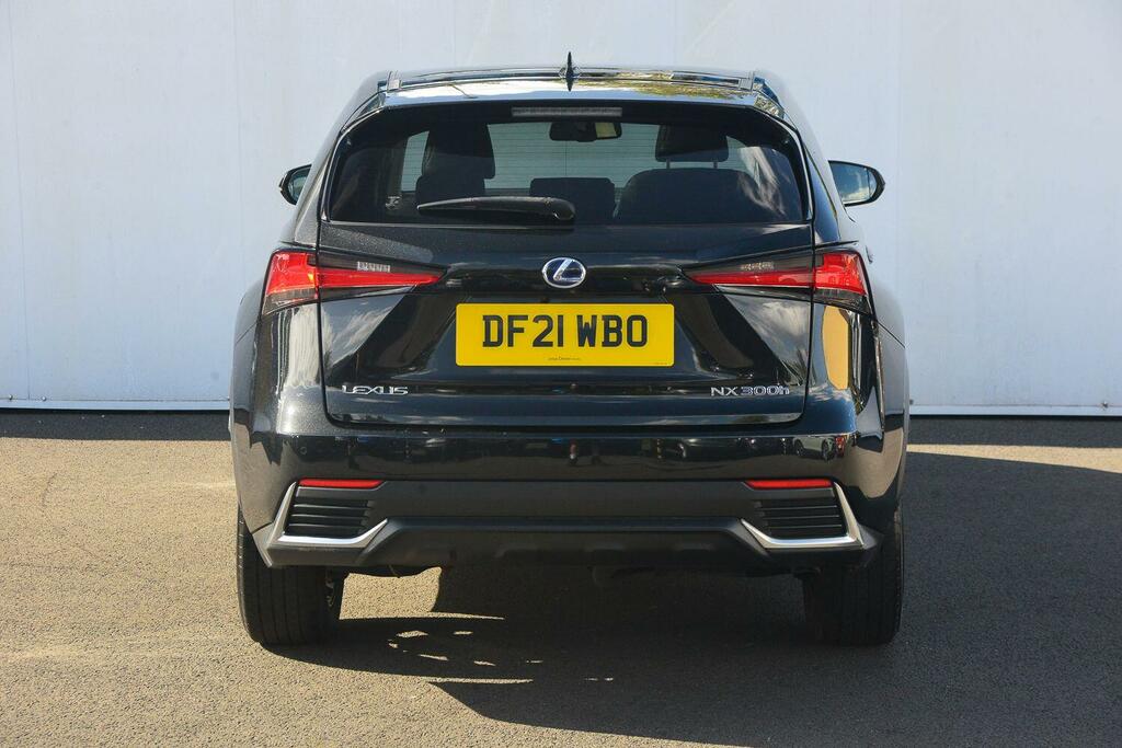 Lexus NX 300H 2.5 Cvt 8 Nav Black #4
