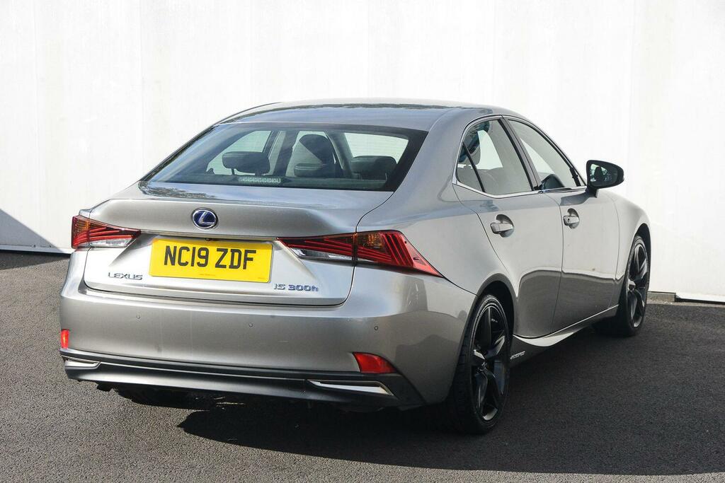 Lexus IS 300H Cvt Silver #6