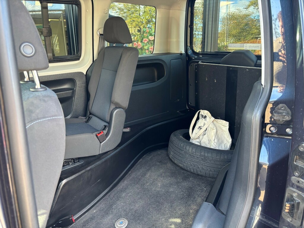 Volkswagen Caddy Maxi Life 2.0 Tdi Blue #4