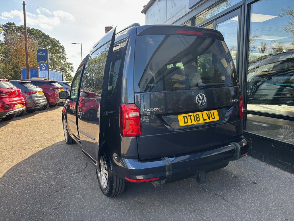 Volkswagen Caddy Maxi Life 2.0 Tdi Blue #3