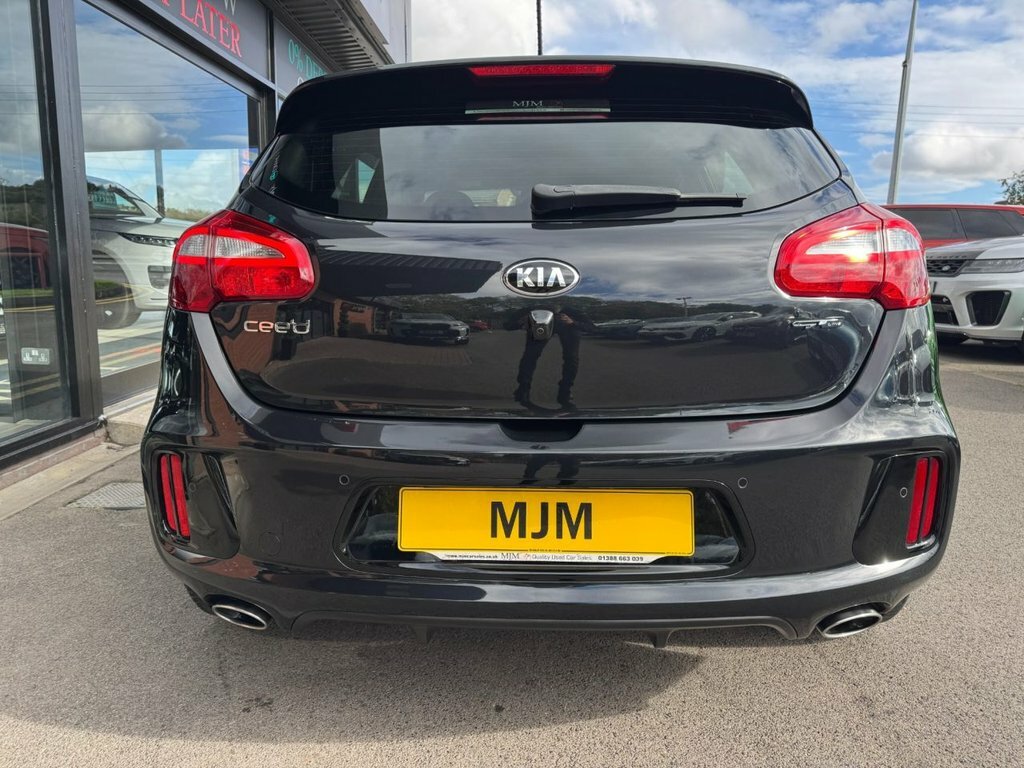 Kia Ceed Hatchback 1.6 Crdi 4 Euro 6 Ss 201666 Red #8