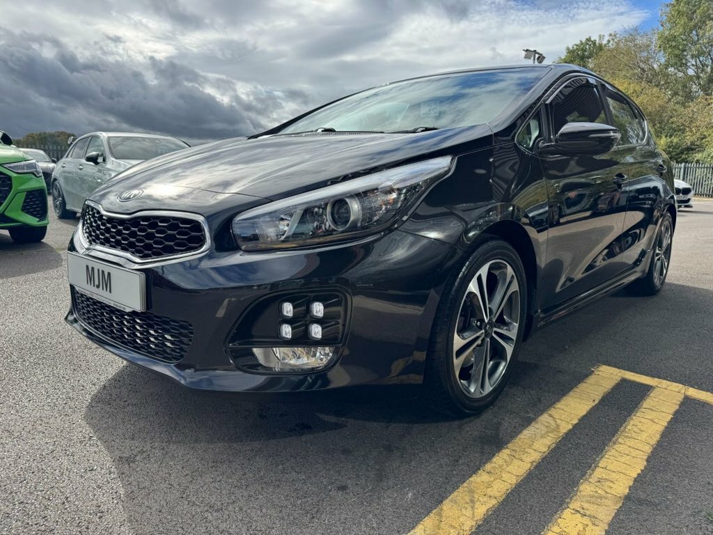 Kia Ceed Hatchback 1.6 Crdi 4 Euro 6 Ss 201666 Red #16
