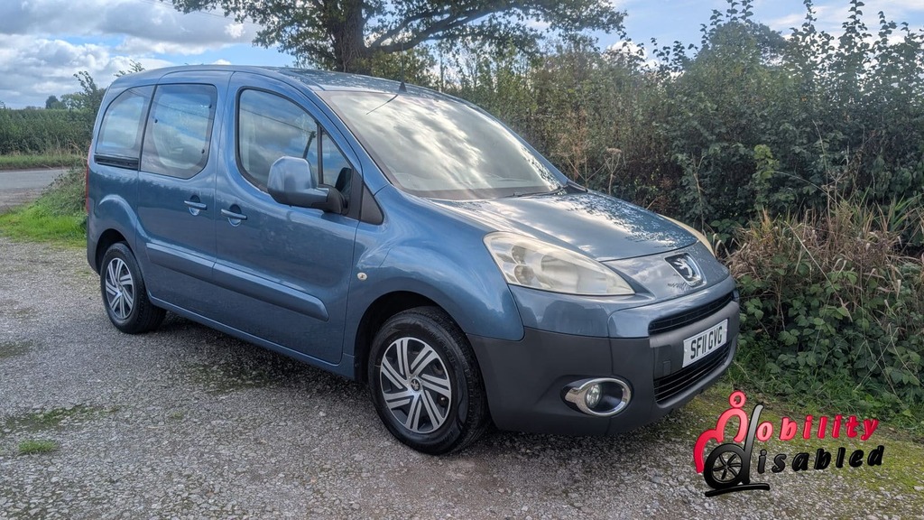 Peugeot Partner Tepee Diesel Blue #2