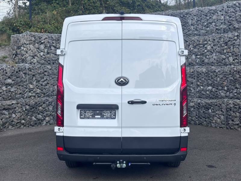 Maxus Deliver 9 Base Crew Van L3h2 2.0Tcdi 6 Seater - 2026 76 White #5