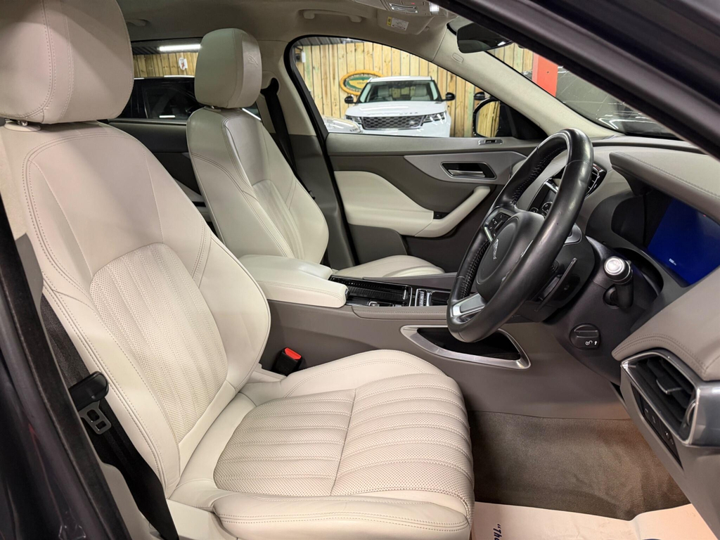 Jaguar F-Pace 2.0 P250i Portfolio Awd Euro 6 Ss Grey #3