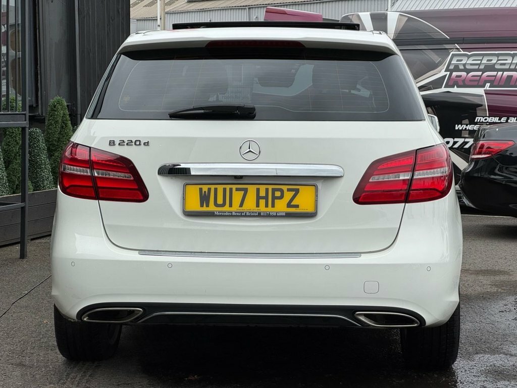 Mercedes-Benz B Class 2.1L Sport White #4