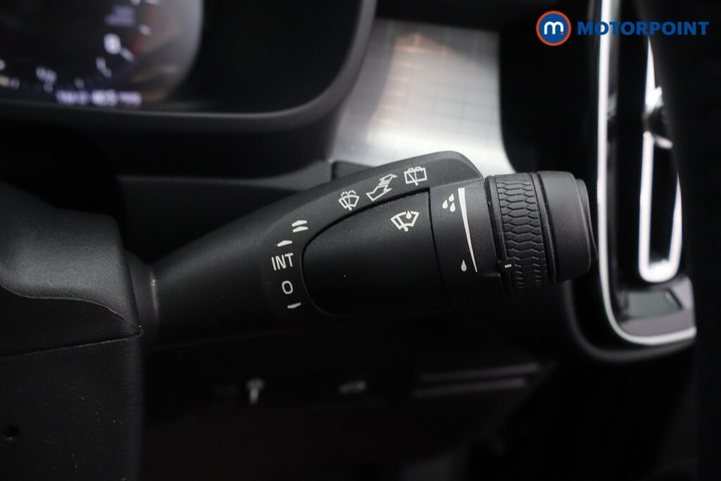 Volvo XC40 1.5L Momentum Blue #15